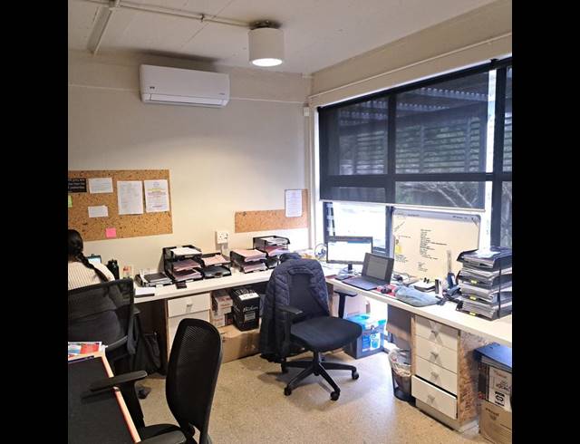 BUSINESS PROPERTY TO RENT IN SOUTH END